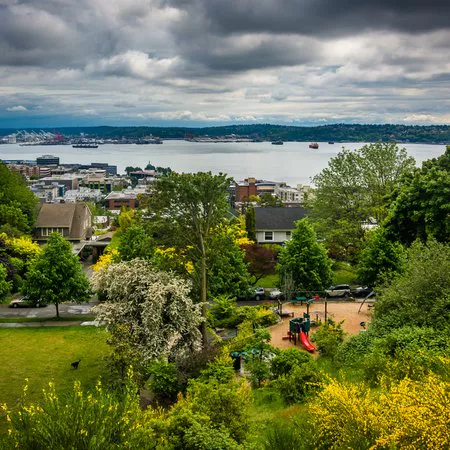 Seattle, Washington: A City of Coffee, Culture, and Cascades